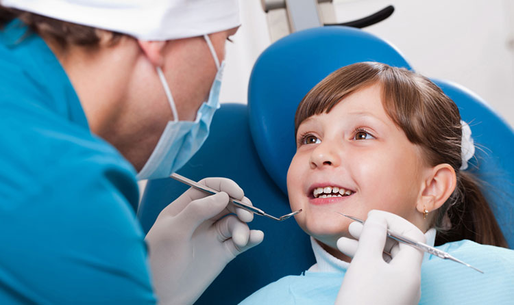  اهمیت اولین مراجعه کودک به دندانپزشک